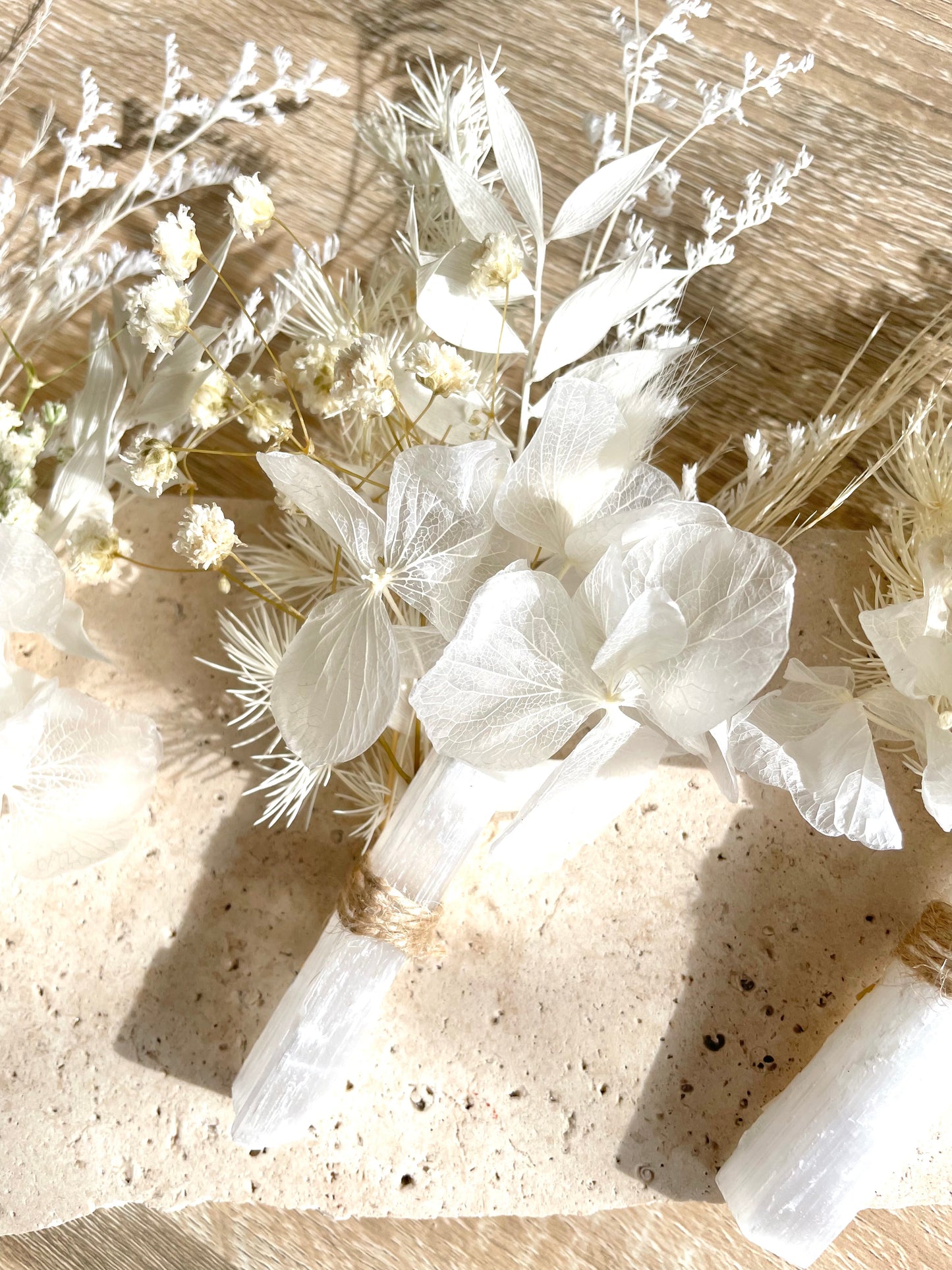 Mini Dried Flower Bouquet with Selenite